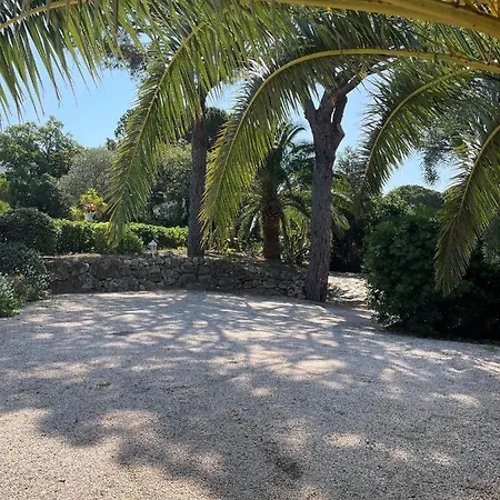 לינה וארוחת בוקר Paradis Provencal